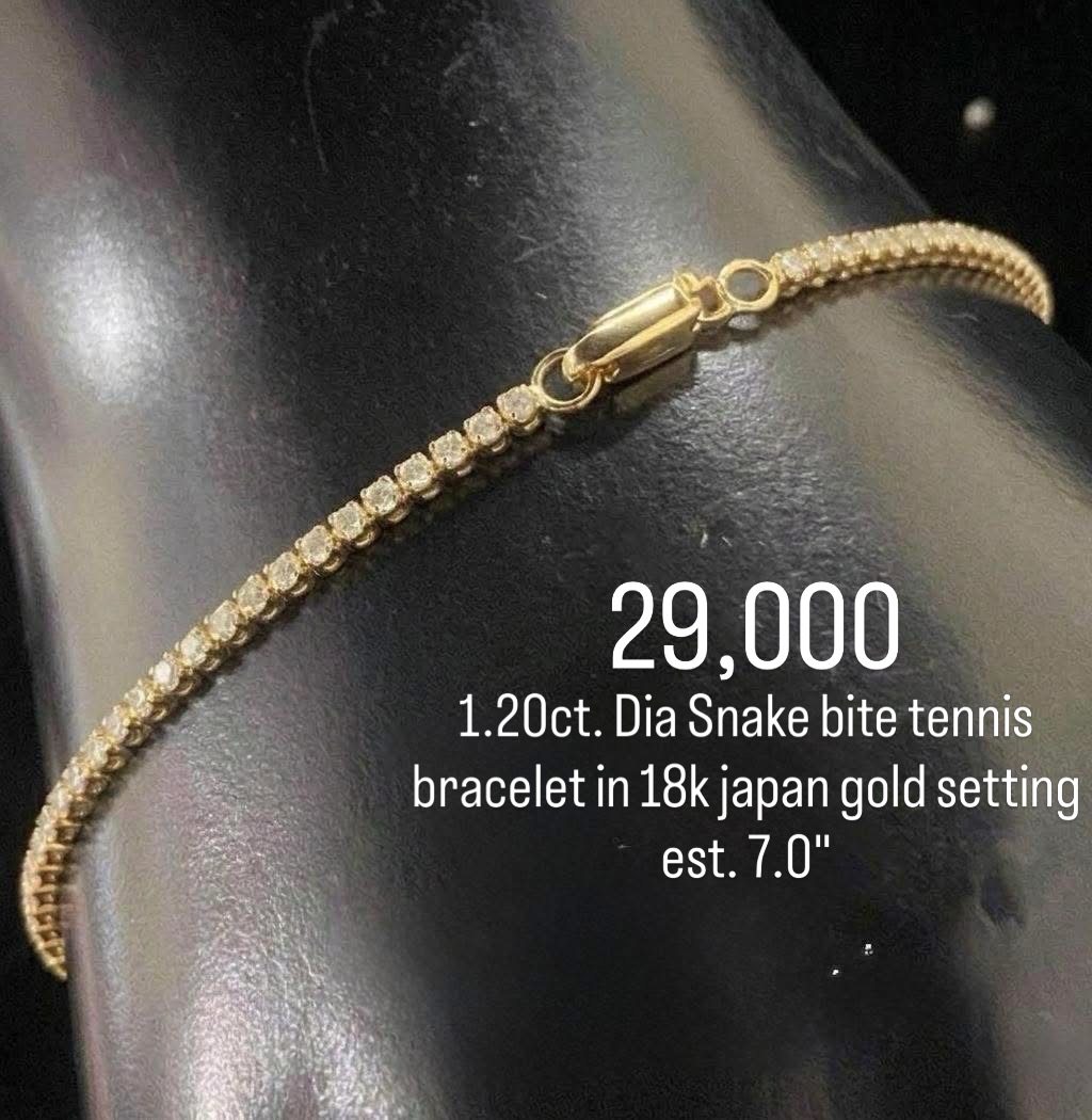 Diamond tennis bracelet in 18k gold